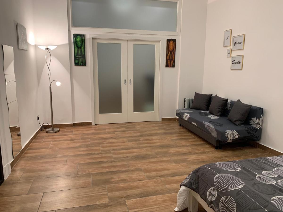 I Gironi Di Dante Apartment Naples Exterior photo